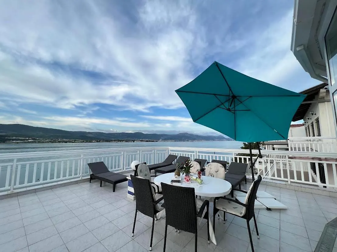 Lilac Apartments Trogir Croatia