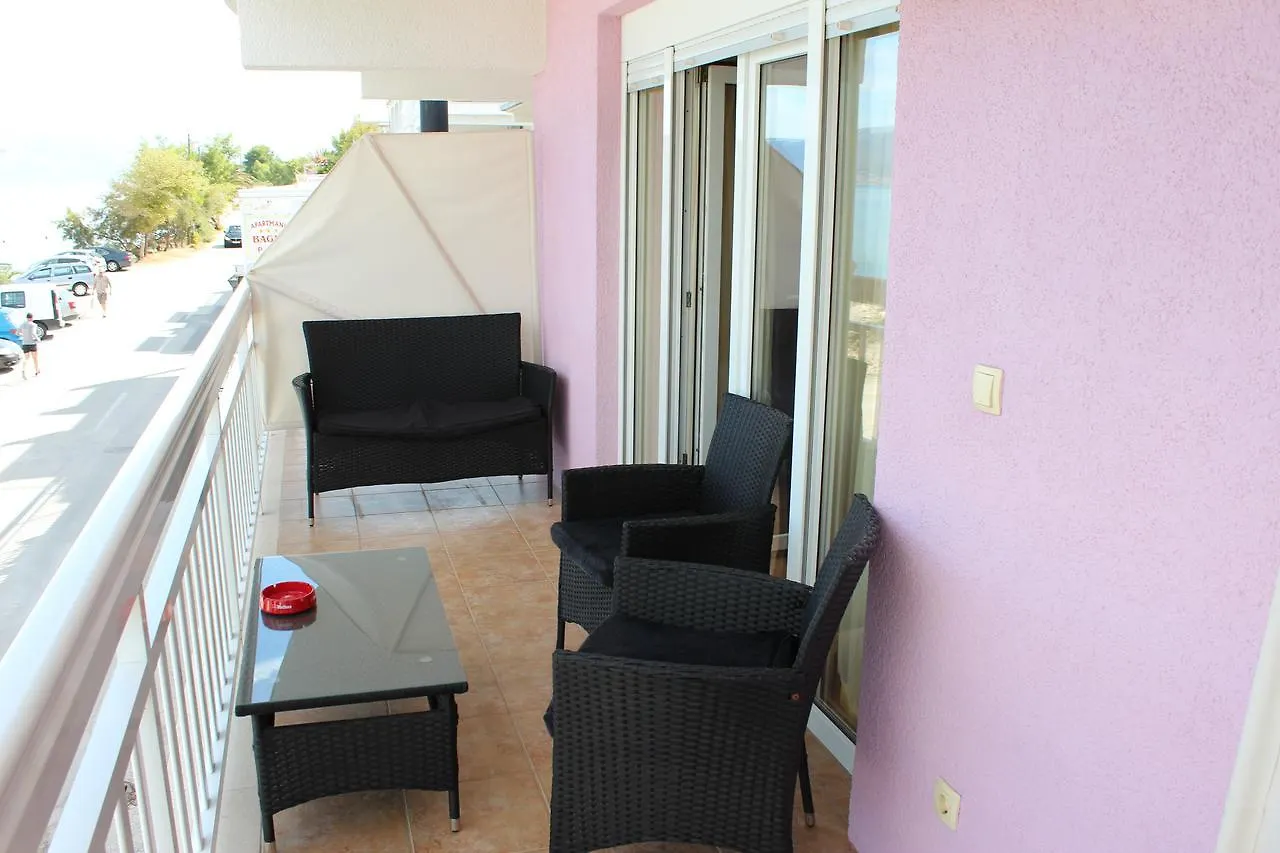Lilac Apartments Trogir