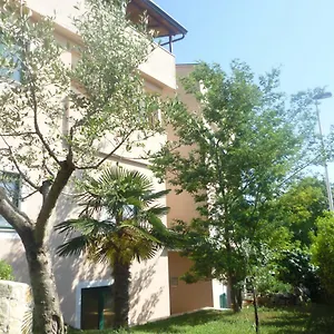 Gasthof Accomodation Suran 2